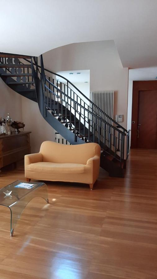 B & B Paradiso Loreto Eksteriør bilde