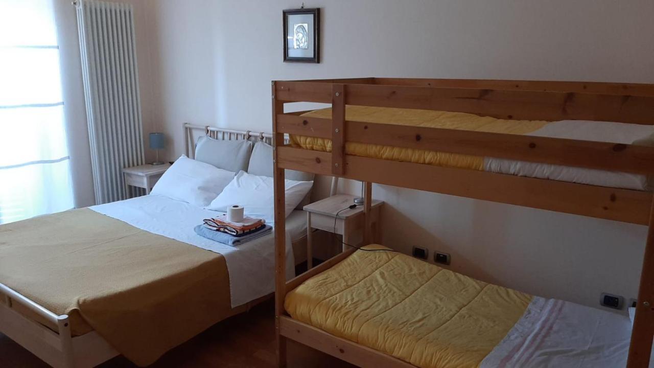 B & B Paradiso Loreto Eksteriør bilde
